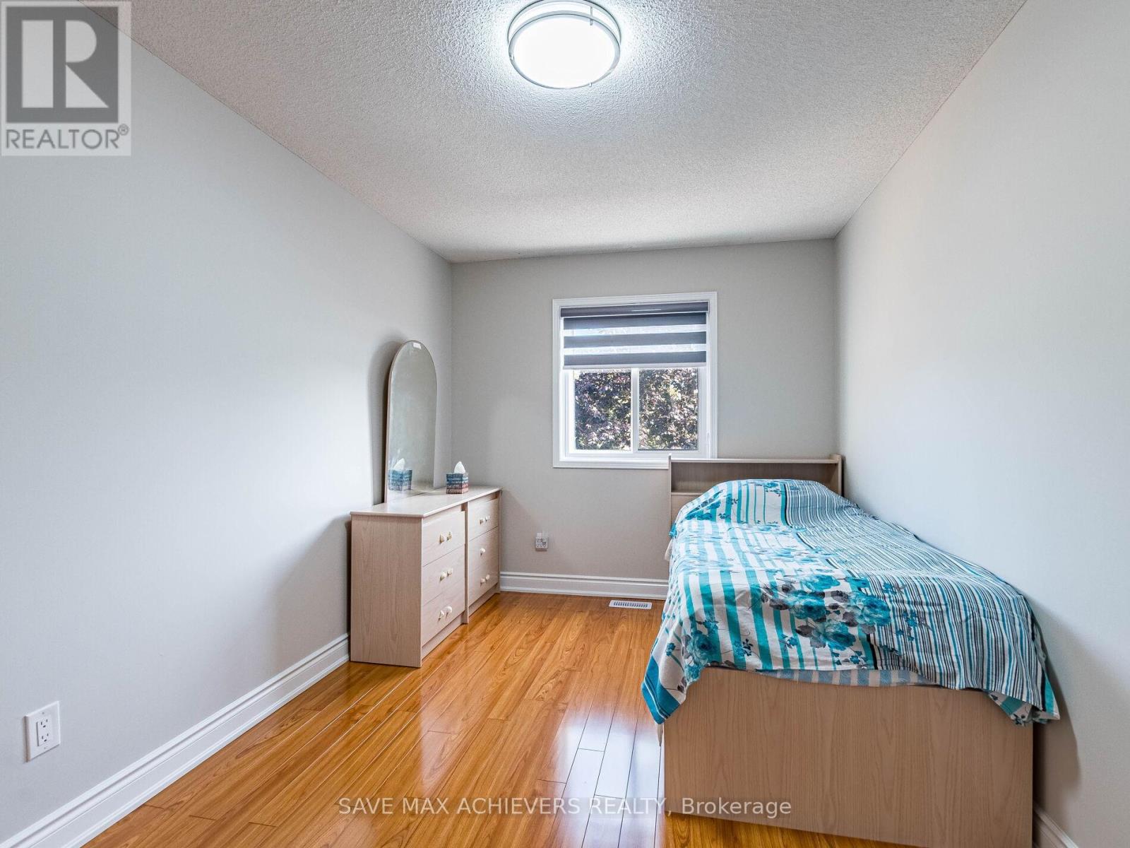 1041 Blizzard Road, Mississauga, Ontario  L5V 1T2 - Photo 34 - W12409639