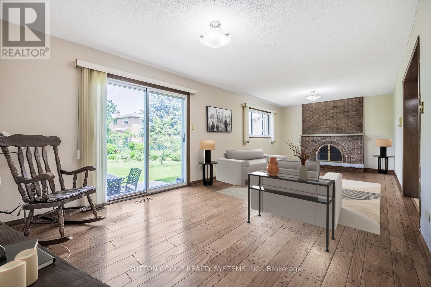 1161 Carlo Court, Mississauga (Rathwood), Ontario  L4W 3N6 - Photo 15 - W12409650