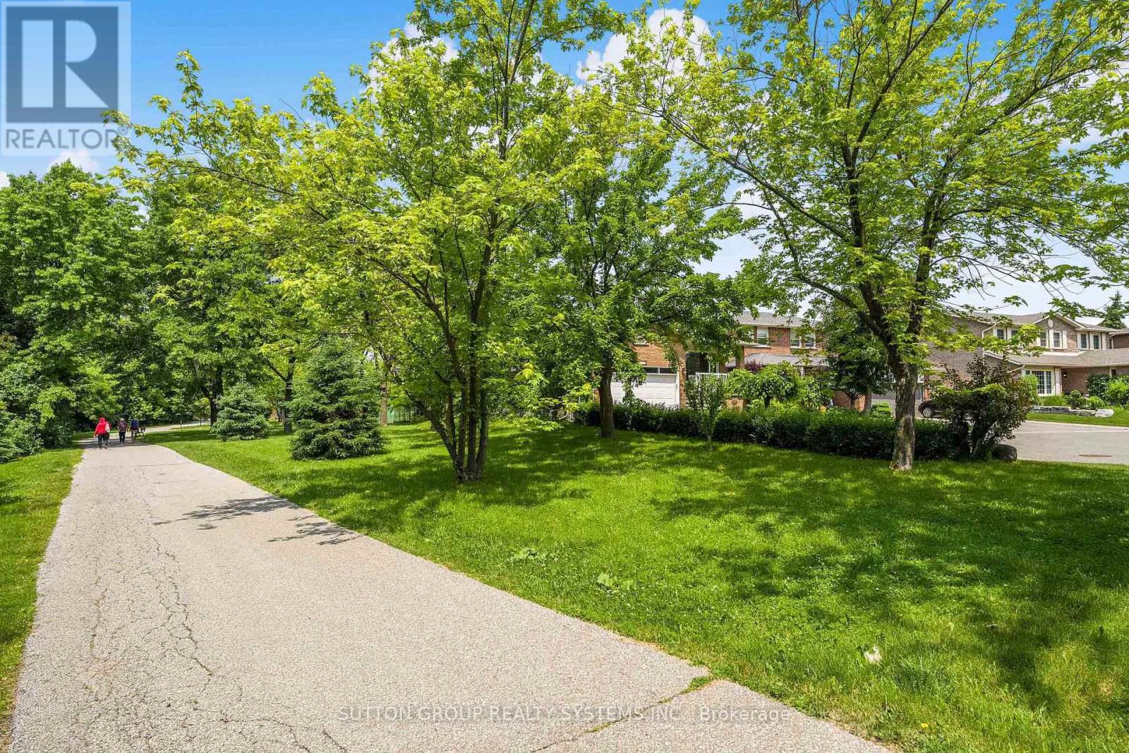 1161 Carlo Court, Mississauga (Rathwood), Ontario  L4W 3N6 - Photo 28 - W12409650