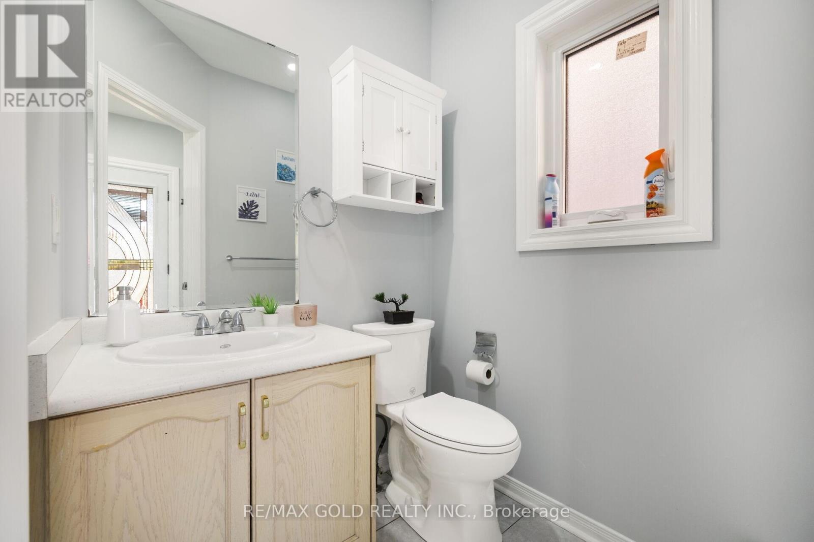 53 Loons Call Crescent, Brampton, Ontario  L6R 2G4 - Photo 23 - W12409668
