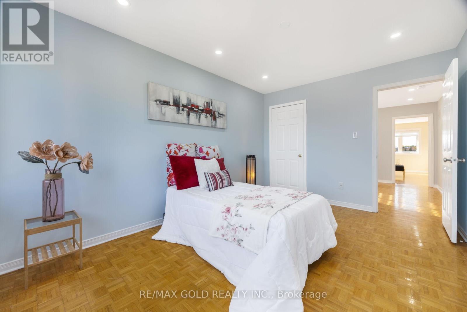 53 Loons Call Crescent, Brampton, Ontario  L6R 2G4 - Photo 40 - W12409668