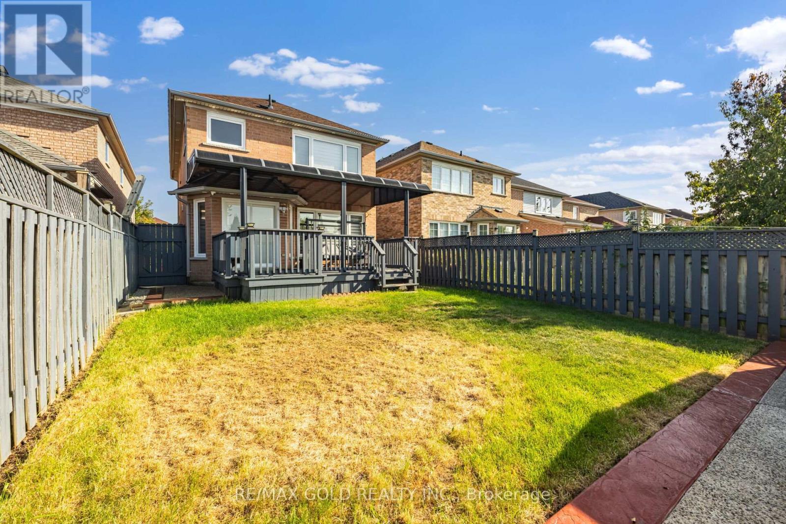 53 Loons Call Crescent, Brampton, Ontario  L6R 2G4 - Photo 47 - W12409668