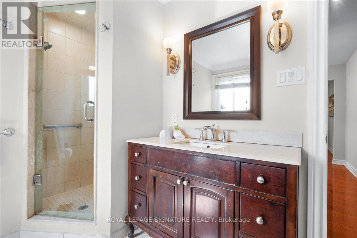 6019 Tillsdown Drive, Mississauga, Ontario  L5N 4M5 - Photo 28 - W12409672