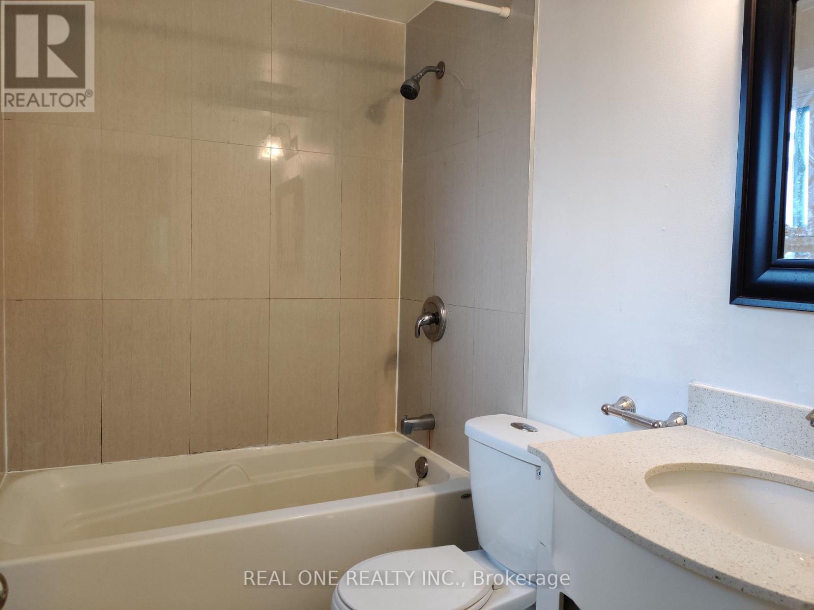 Upper - 93 Southdale Drive, Markham, Ontario  L3P 1K1 - Photo 13 - N12358967