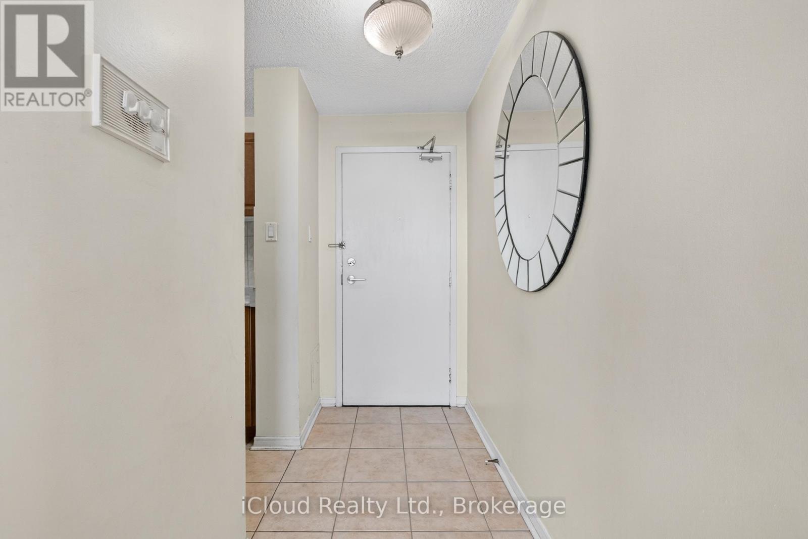1110 - 2900 Battleford Road, Mississauga, Ontario  L5N 2V9 - Photo 12 - W12365668