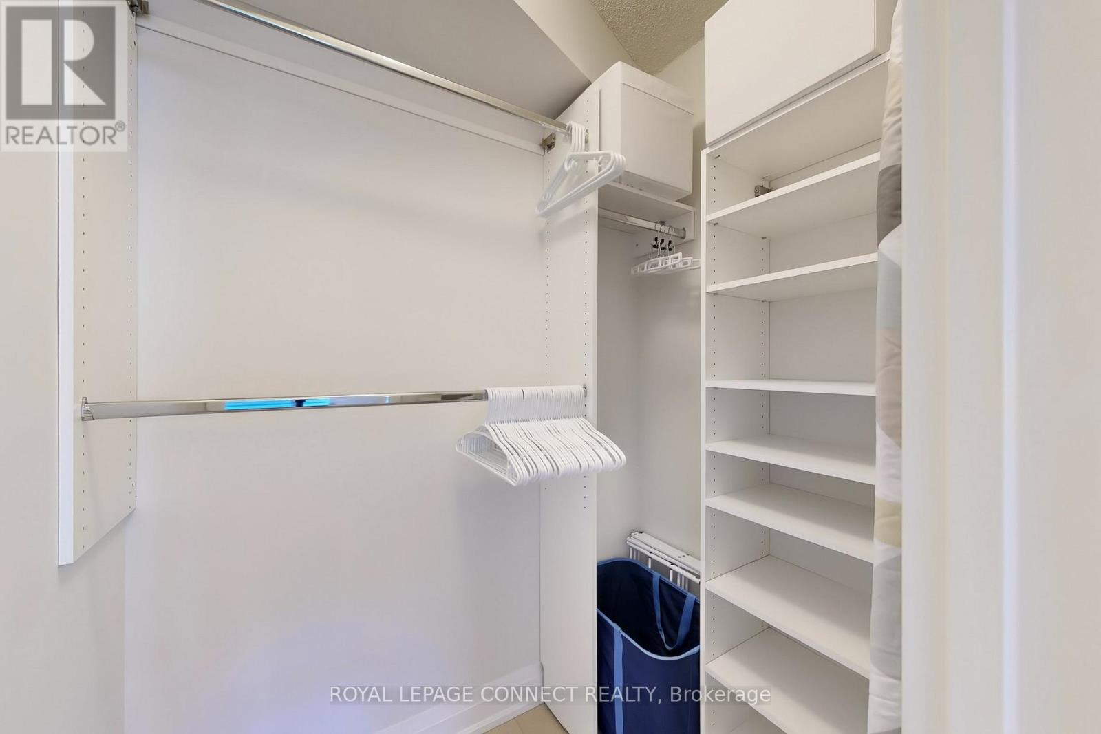 605 - 750 Bay Street, Toronto, Ontario  M5G 1N6 - Photo 20 - C12404735