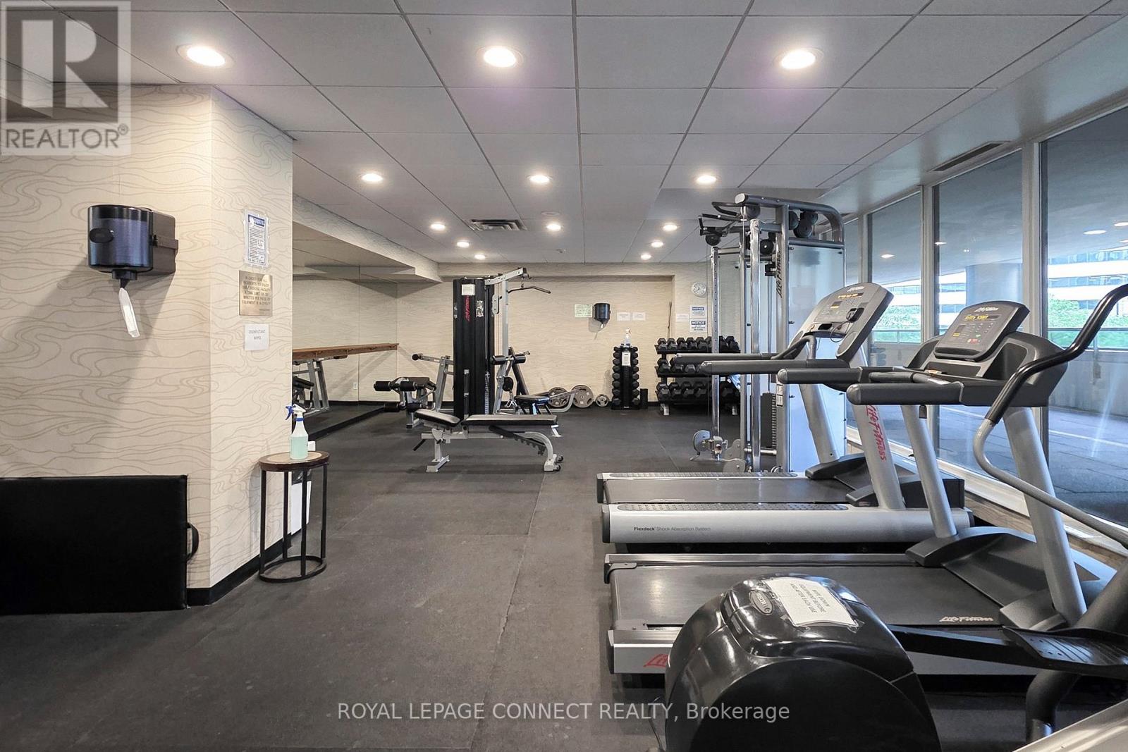 605 - 750 Bay Street, Toronto, Ontario  M5G 1N6 - Photo 28 - C12404735