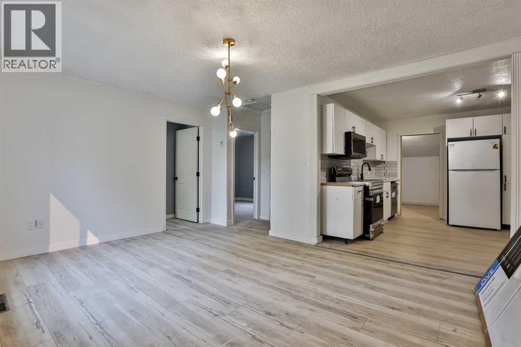 Property at 1135 12 Street S image 3
