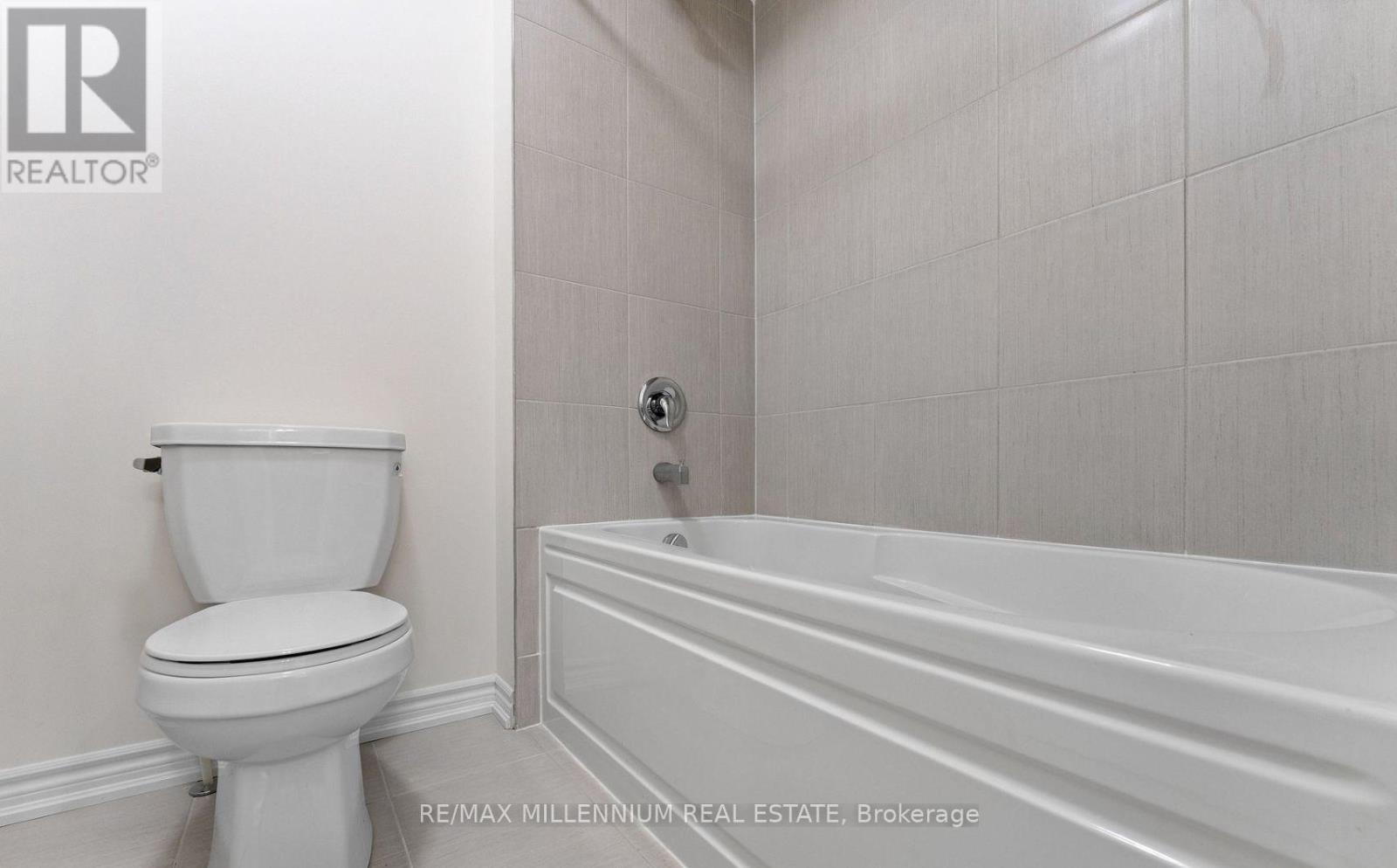 30 Rowley Street, Brantford, Ontario  N3S 0J6 - Photo 18 - X12409615