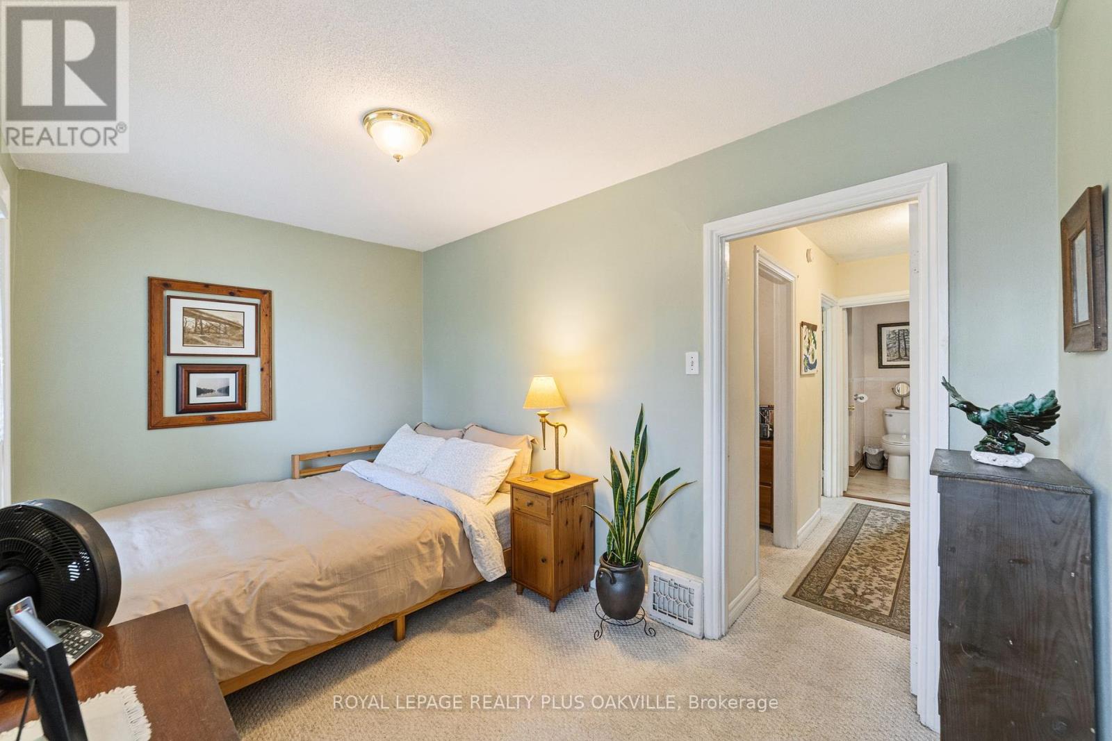 100 Case Street, Hamilton (Stripley), Ontario  L8L 3G9 - Photo 15 - X12409630