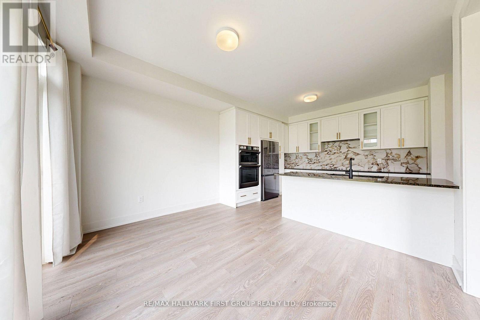 1069 Trailsview Avenue, Cobourg, Ontario  K9A 4J5 - Photo 25 - X12409632