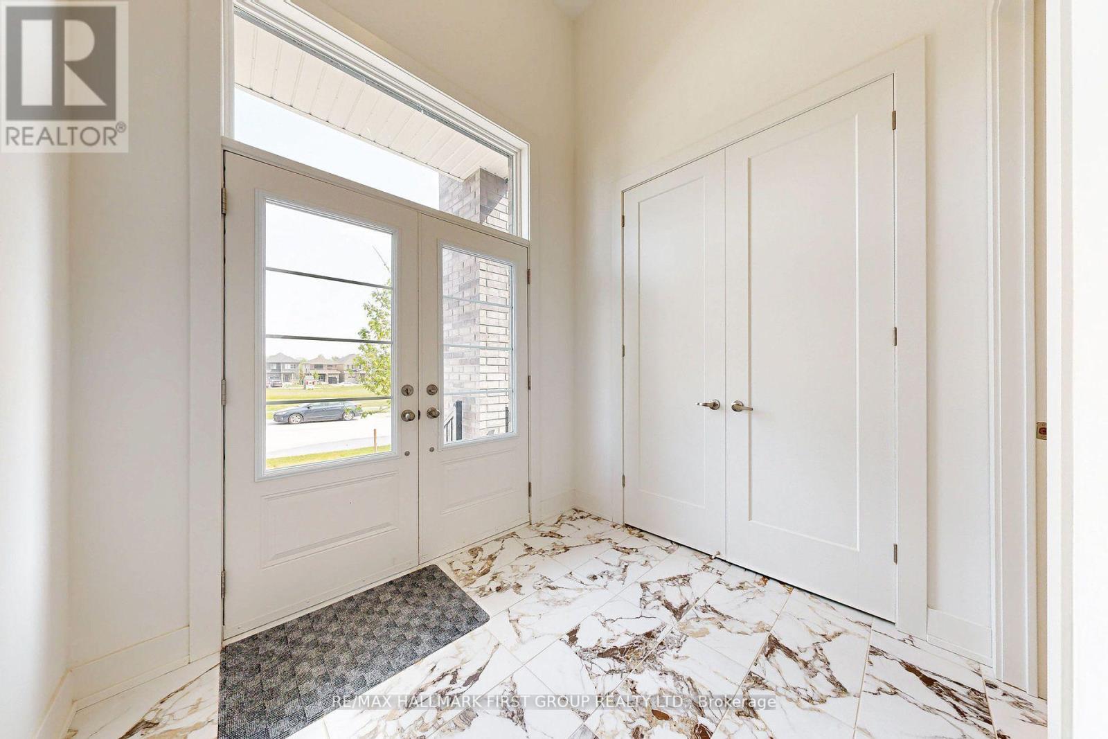 1069 Trailsview Avenue, Cobourg, Ontario  K9A 4J5 - Photo 6 - X12409632