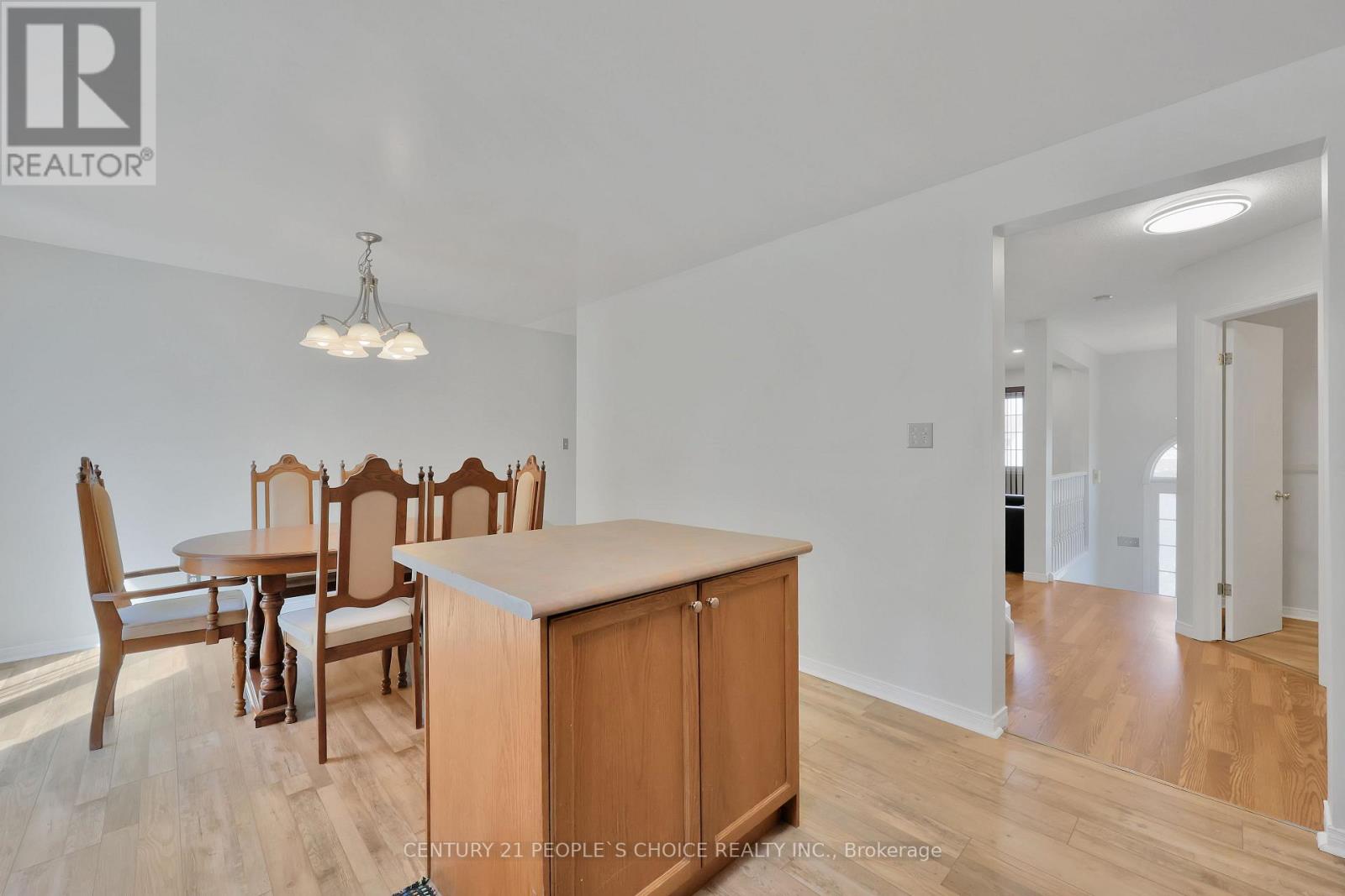 34 Phair Crescent, London South (South J), Ontario  N5Z 5B5 - Photo 20 - X12409681