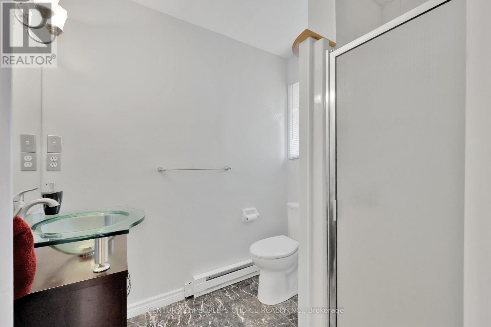 34 Phair Crescent, London South (South J), Ontario  N5Z 5B5 - Photo 30 - X12409681