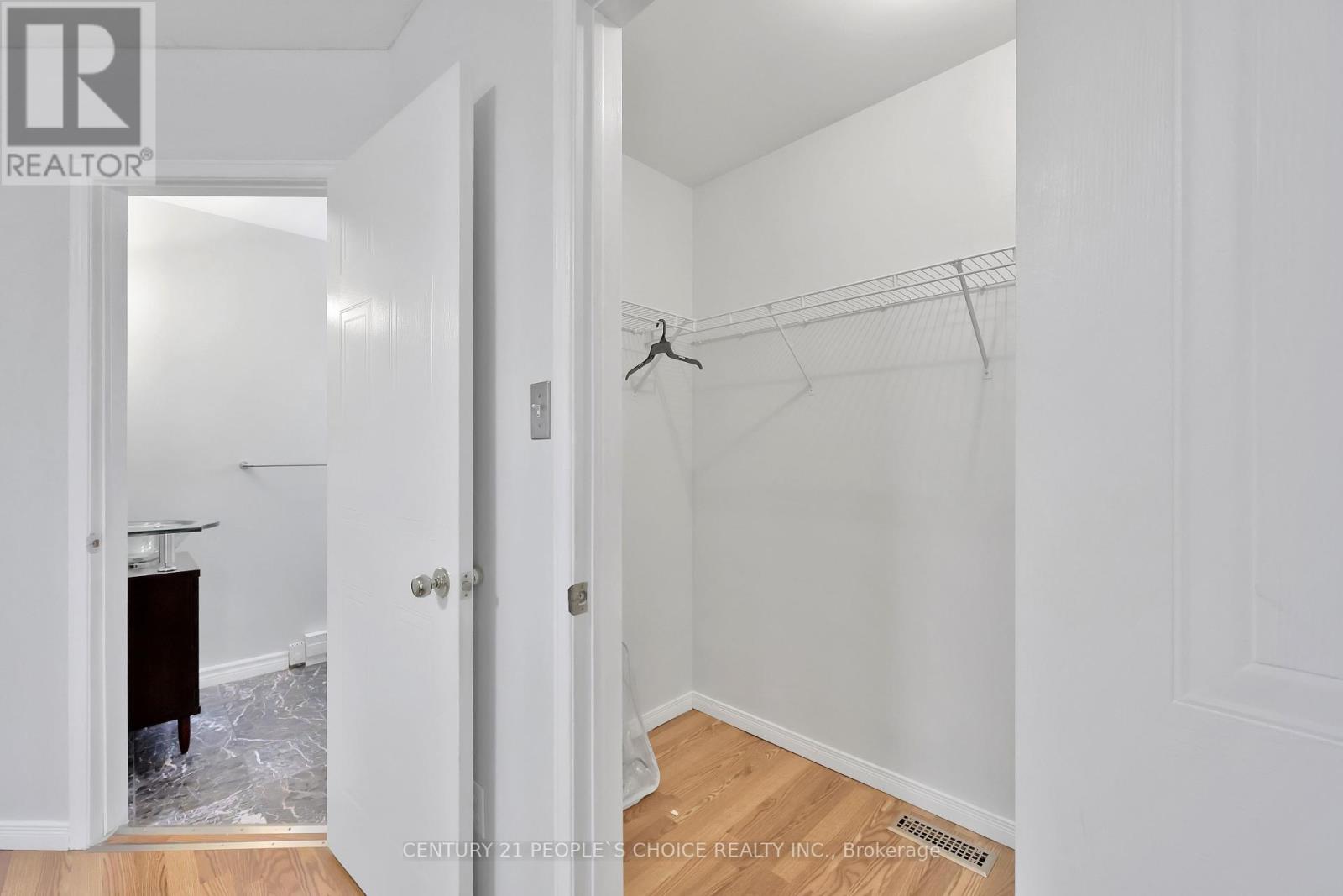34 Phair Crescent, London South (South J), Ontario  N5Z 5B5 - Photo 34 - X12409681