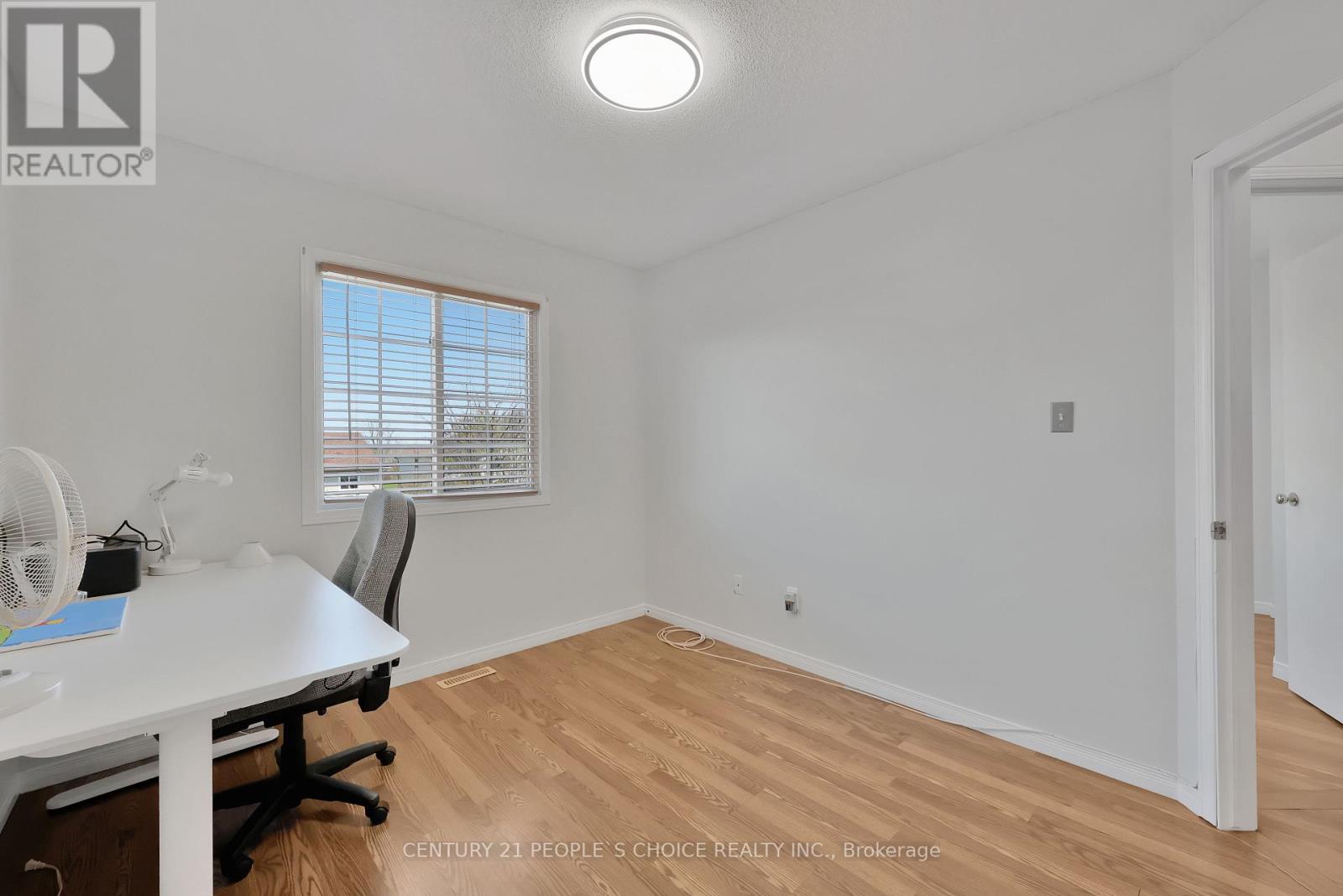 34 Phair Crescent, London South (South J), Ontario  N5Z 5B5 - Photo 36 - X12409681