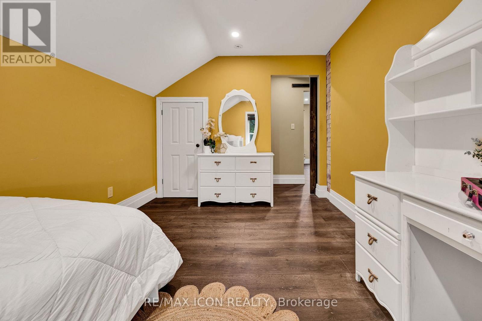 115 Cedar Street, Cambridge, Ontario  N1S 1V7 - Photo 18 - X12409684