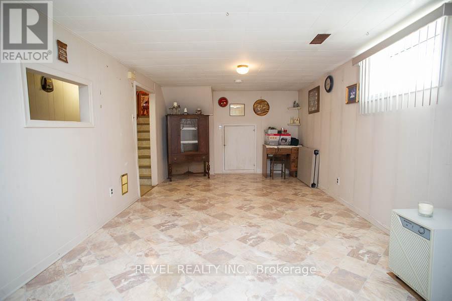 10 Linden Avenue, Brantford, Ontario  N3S 7E2 - Photo 20 - X12409712