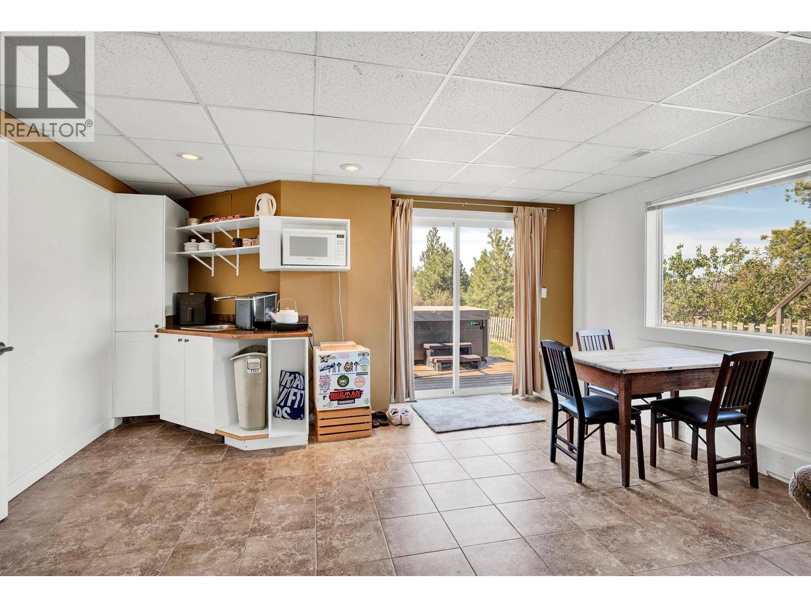 2404 Bella Coola Court, Kamloops, British Columbia  V2E 1T7 - Photo 40 - 10362915