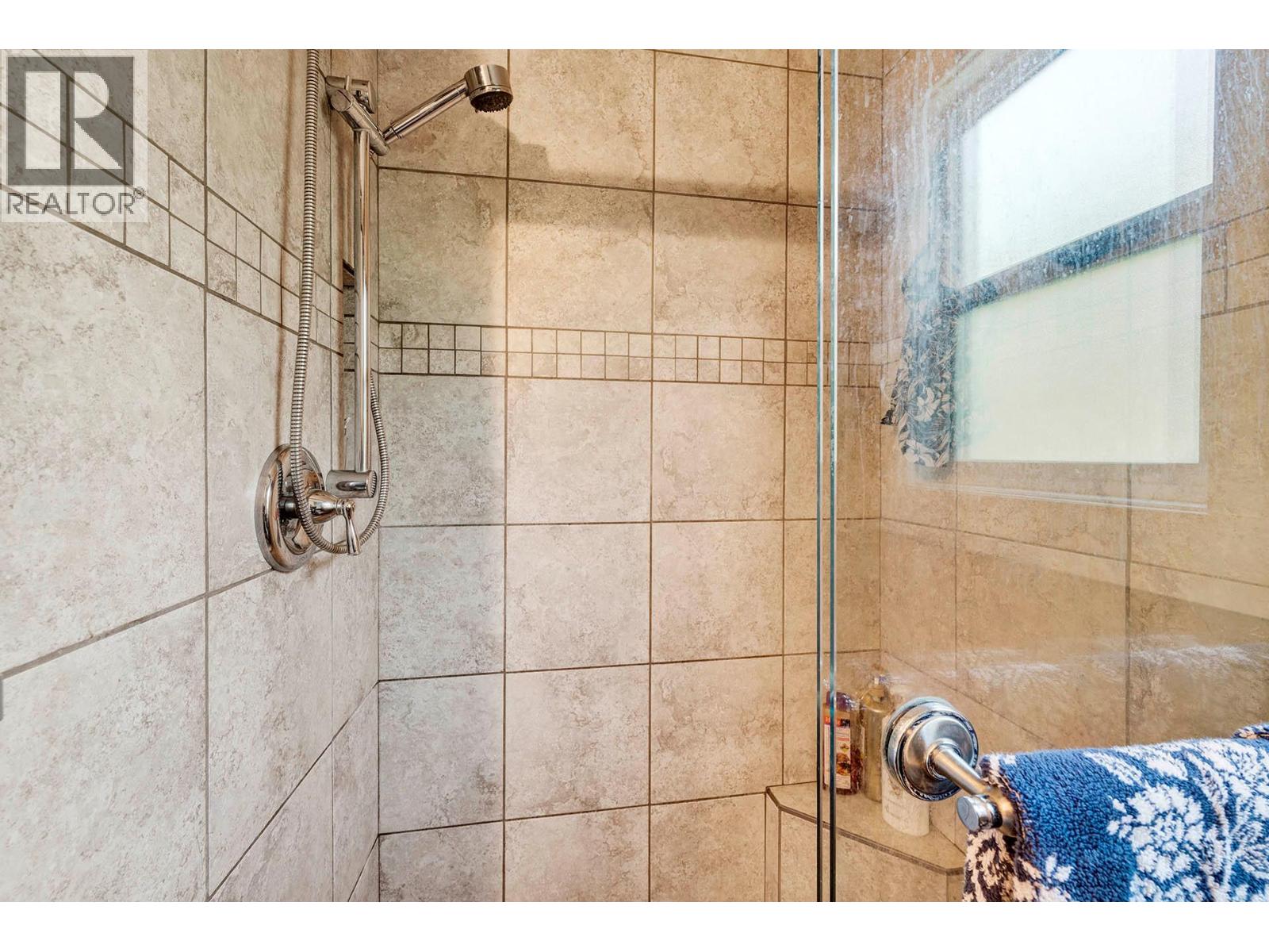 2404 Bella Coola Court, Kamloops, British Columbia  V2E 1T7 - Photo 31 - 10362915