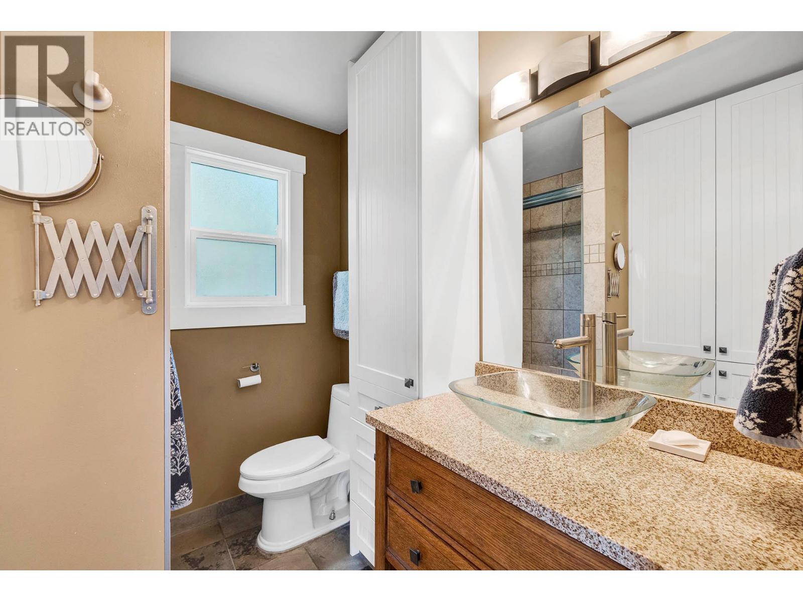 2404 Bella Coola Court, Kamloops, British Columbia  V2E 1T7 - Photo 30 - 10362915