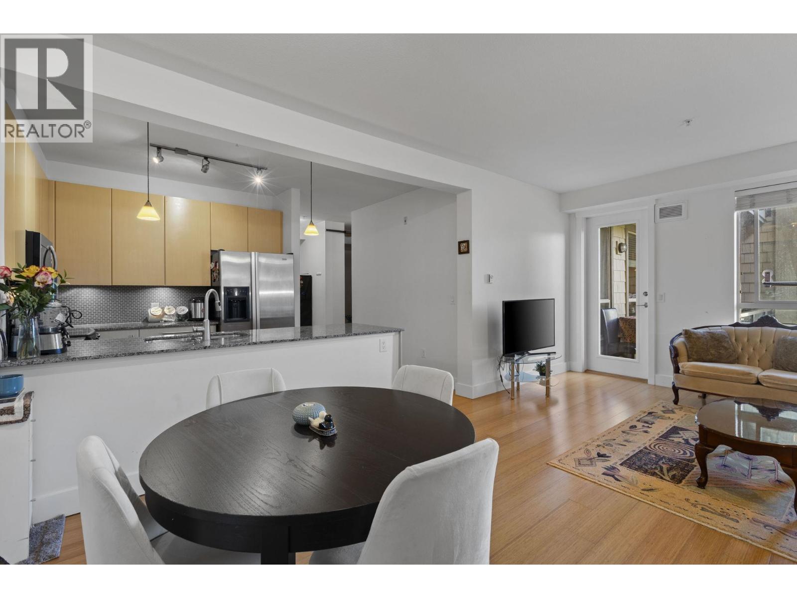 307 6268 Eagles Drive, Vancouver, British Columbia  V6T 0A2 - Photo 8 - R3049002