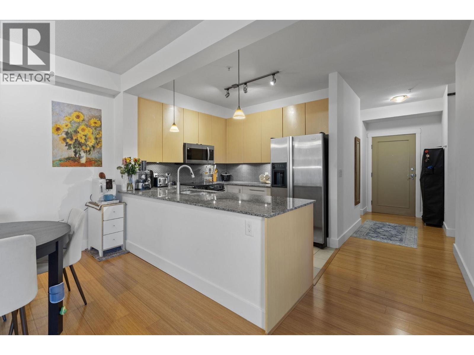 307 6268 Eagles Drive, Vancouver, British Columbia  V6T 0A2 - Photo 9 - R3049002