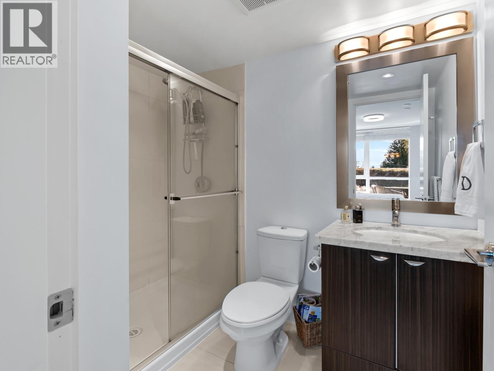 308 160 W 3rd Street, North Vancouver, British Columbia  V7M 0A9 - Photo 15 - R3049003