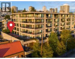 308 160 W 3RD STREET, North Vancouver, British Columbia