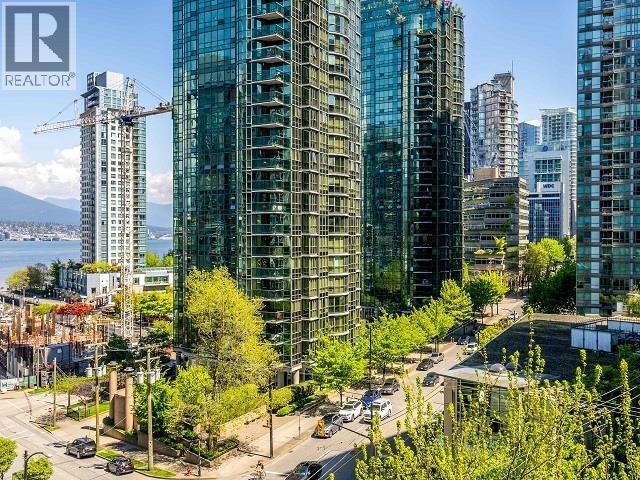 303 1415 W GEORGIA STREET, Vancouver, British Columbia