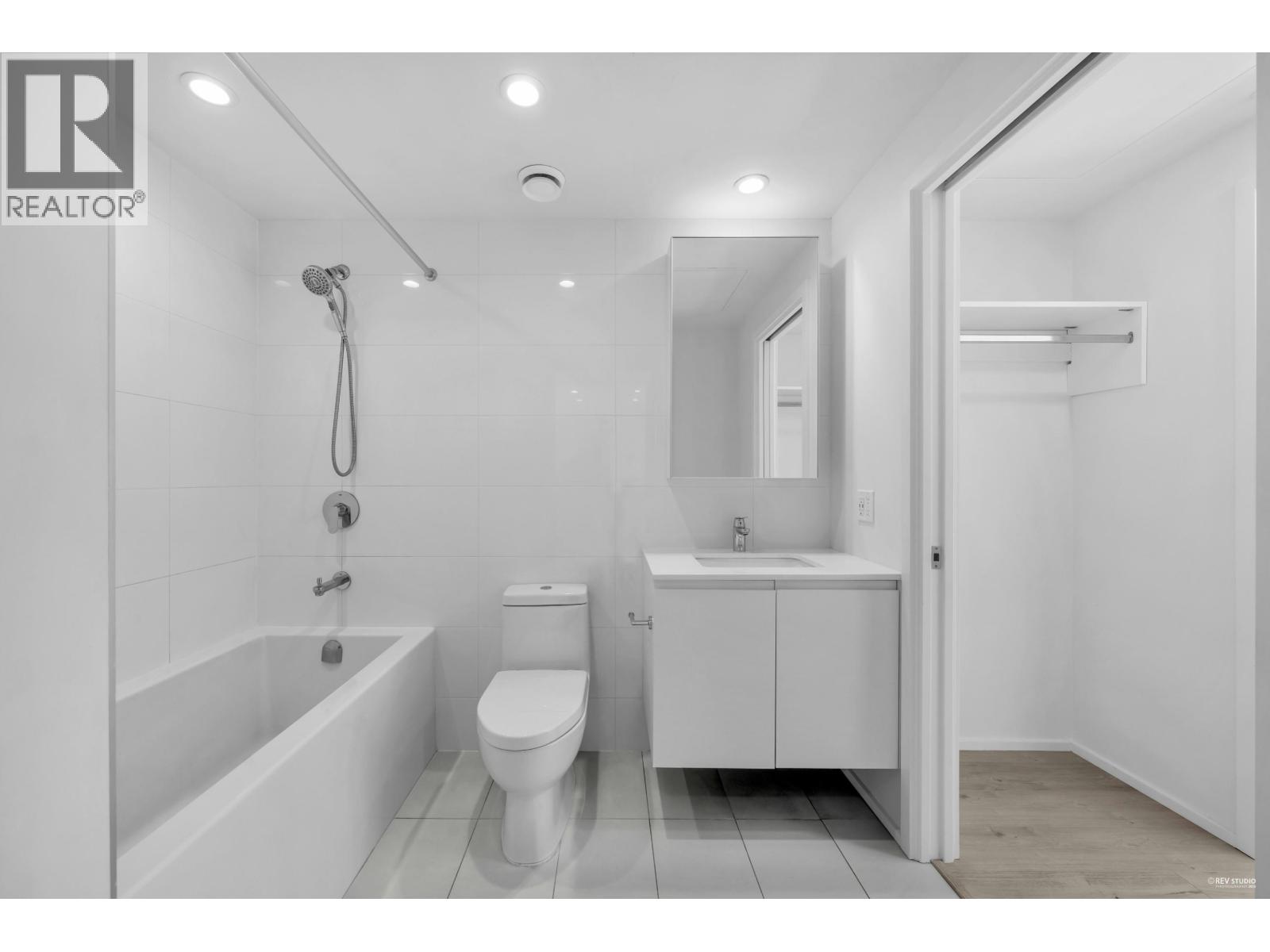 804 3833 Evergreen Place, Burnaby, British Columbia  V3J 0M2 - Photo 18 - R3049000