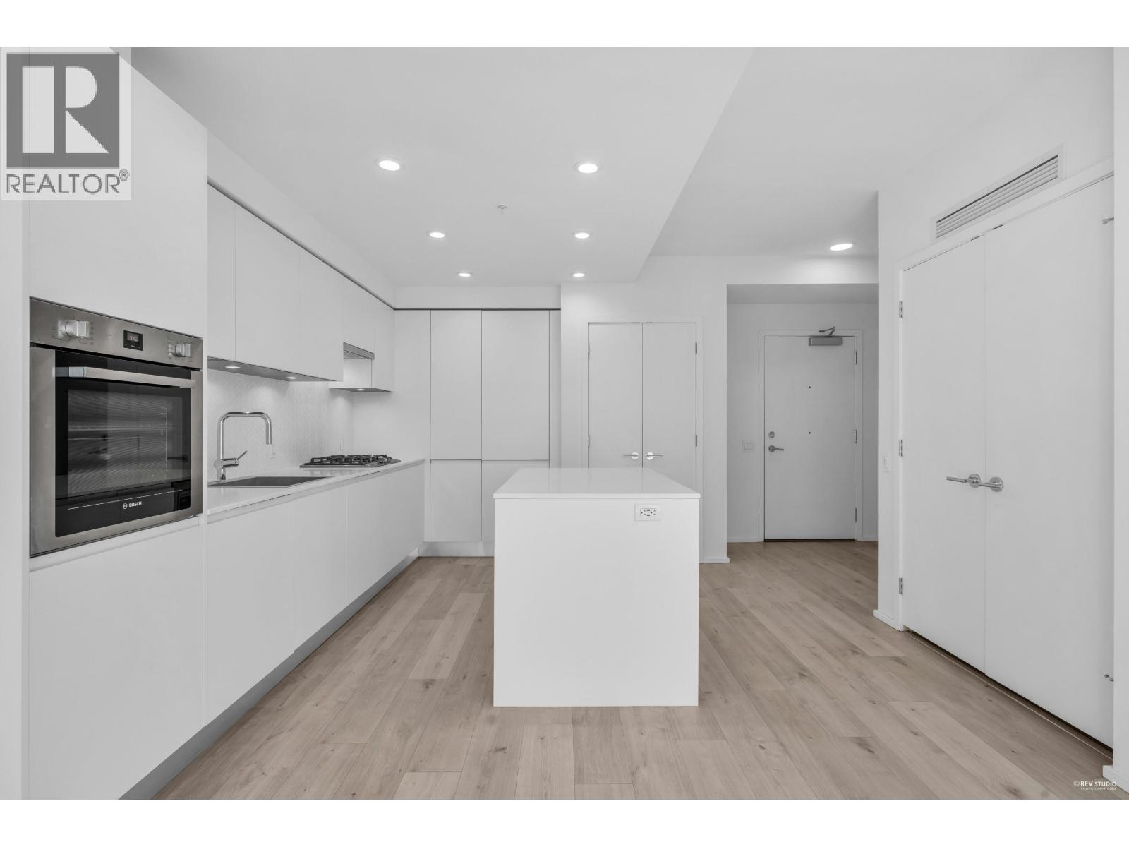 804 3833 Evergreen Place, Burnaby, British Columbia  V3J 0M2 - Photo 11 - R3049000