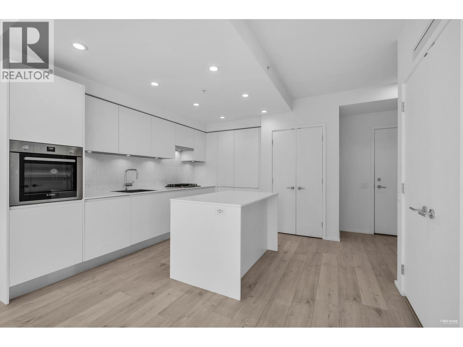 804 3833 Evergreen Place, Burnaby, British Columbia  V3J 0M2 - Photo 8 - R3049000