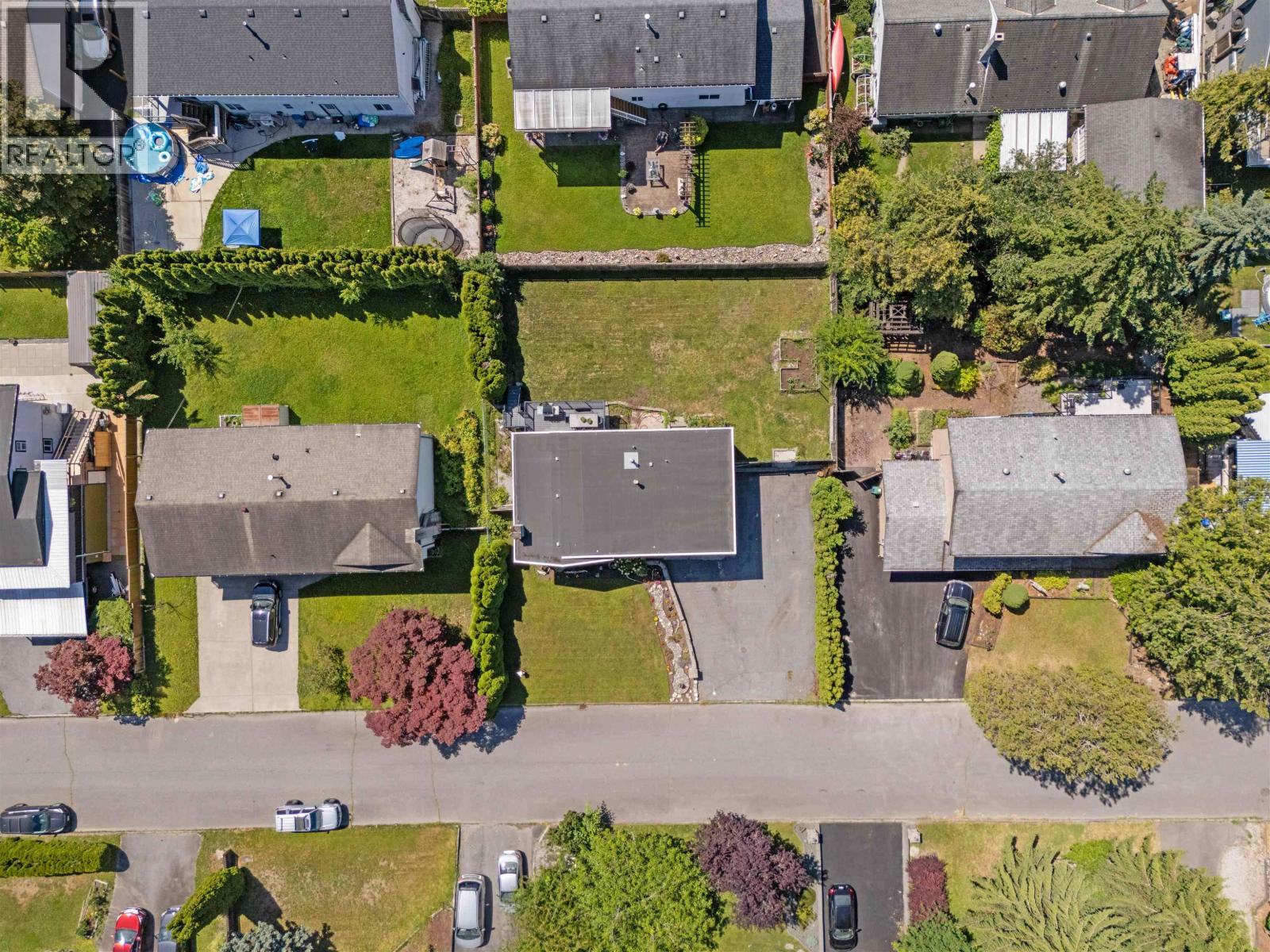22580 Hinch Crescent, Maple Ridge, British Columbia  V2X 7H6 - Photo 33 - R3049060