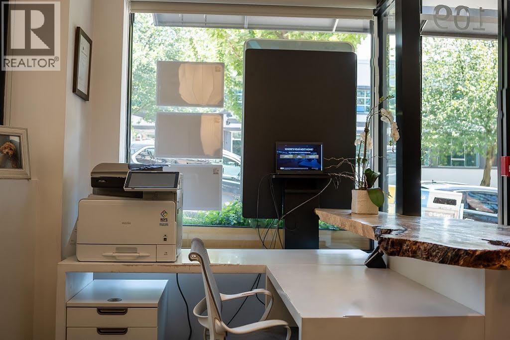 109 Lonsdale Avenue, North Vancouver, British Columbia  V7M 2E7 - Photo 5 - C8072296