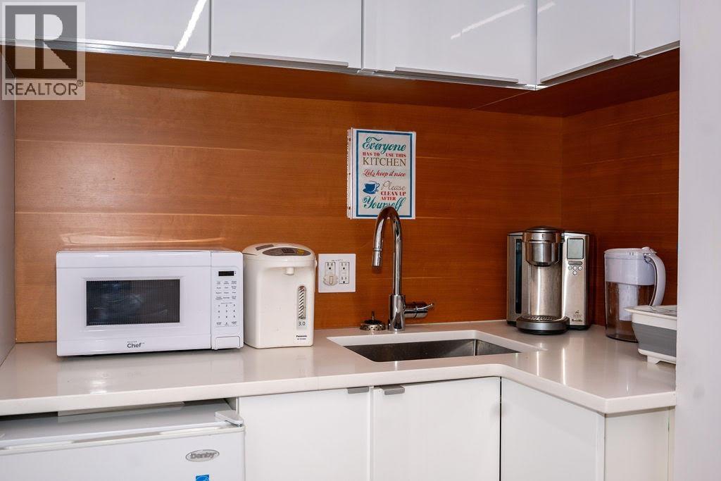 109 Lonsdale Avenue, North Vancouver, British Columbia  V7M 2E7 - Photo 9 - C8072296