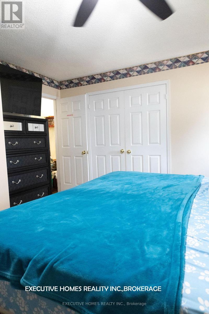 202 Wildwood Trail, Mississauga, Ontario  L4Z 3S5 - Photo 29 - W12409180