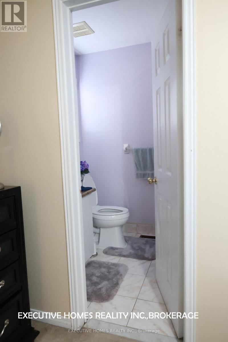 202 Wildwood Trail, Mississauga, Ontario  L4Z 3S5 - Photo 27 - W12409180