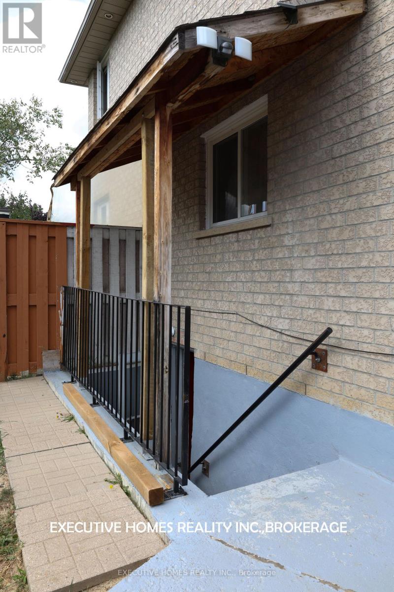 202 Wildwood Trail, Mississauga, Ontario  L4Z 3S5 - Photo 45 - W12409180