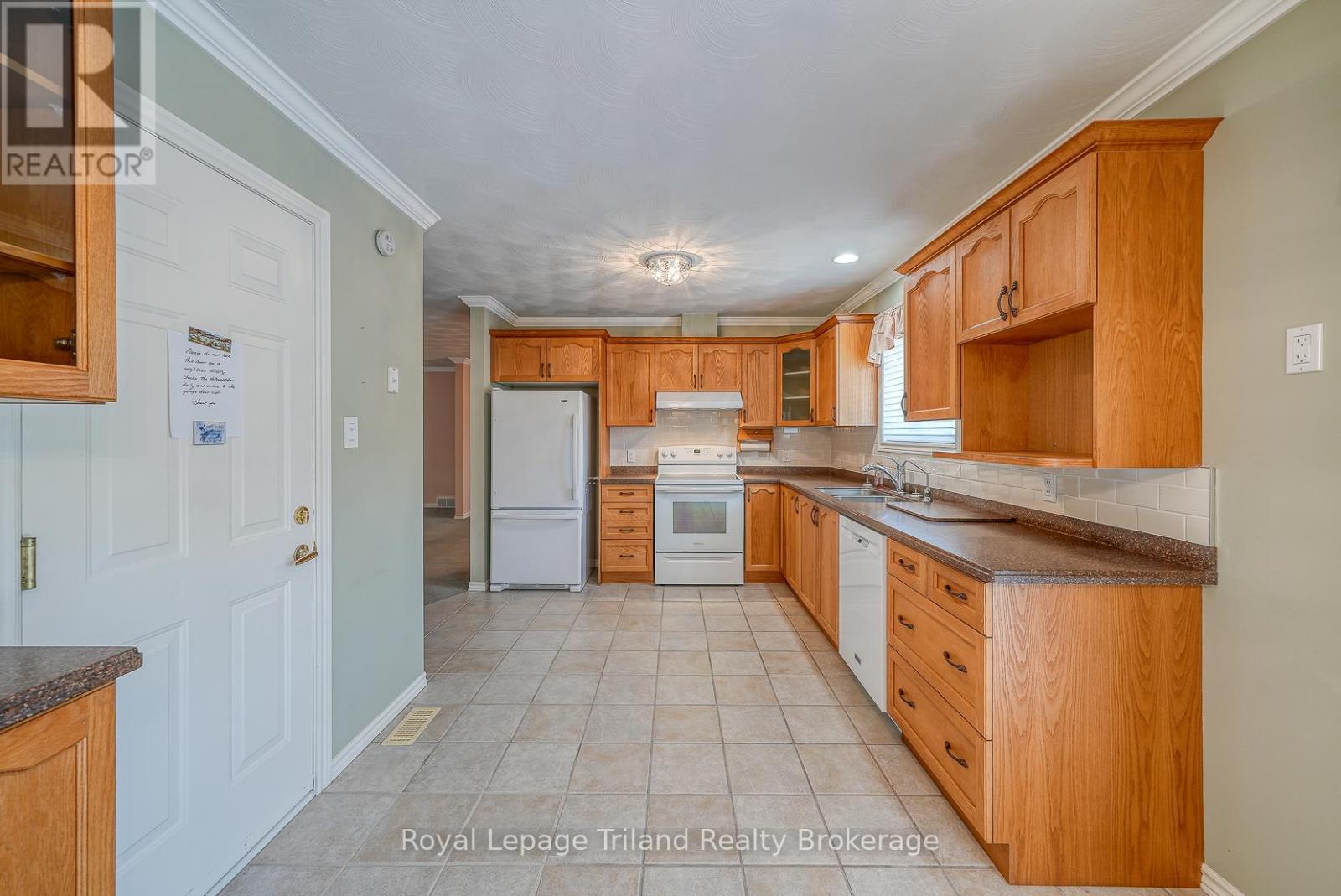 5 - 928 Lorene Street, Woodstock, Ontario  N4S 5N8 - Photo 13 - X12409729