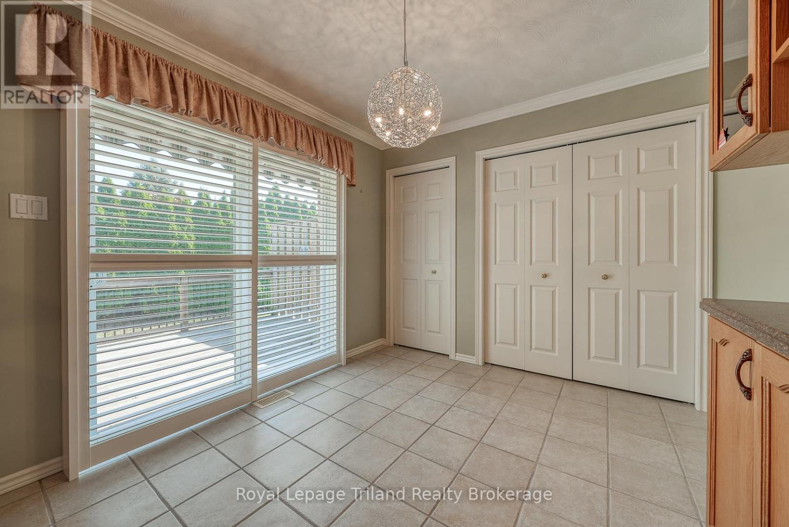 5 - 928 Lorene Street, Woodstock, Ontario  N4S 5N8 - Photo 14 - X12409729