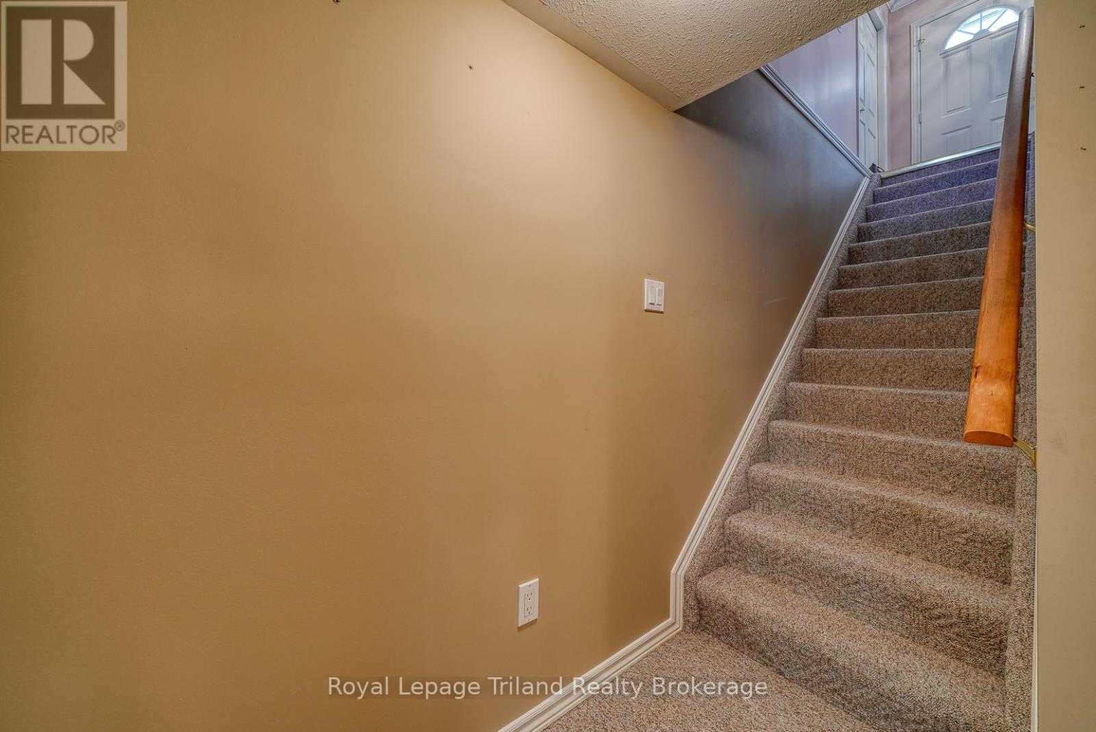 5 - 928 Lorene Street, Woodstock, Ontario  N4S 5N8 - Photo 22 - X12409729