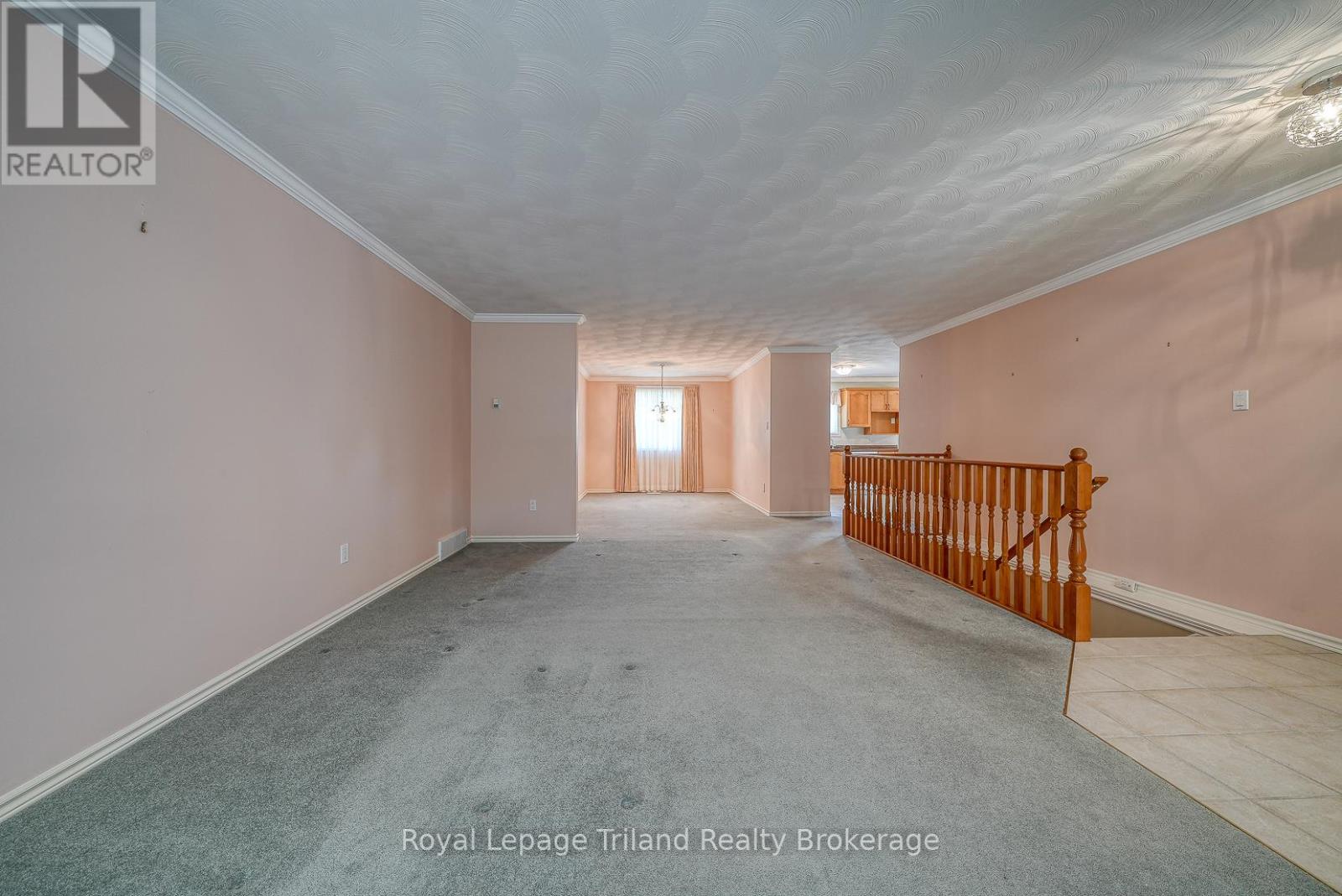 5 - 928 Lorene Street, Woodstock, Ontario  N4S 5N8 - Photo 6 - X12409729