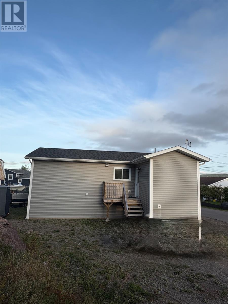 16 Cedar Lane, Springdale, Newfoundland & Labrador  A0J 1T0 - Photo 4 - 1282016