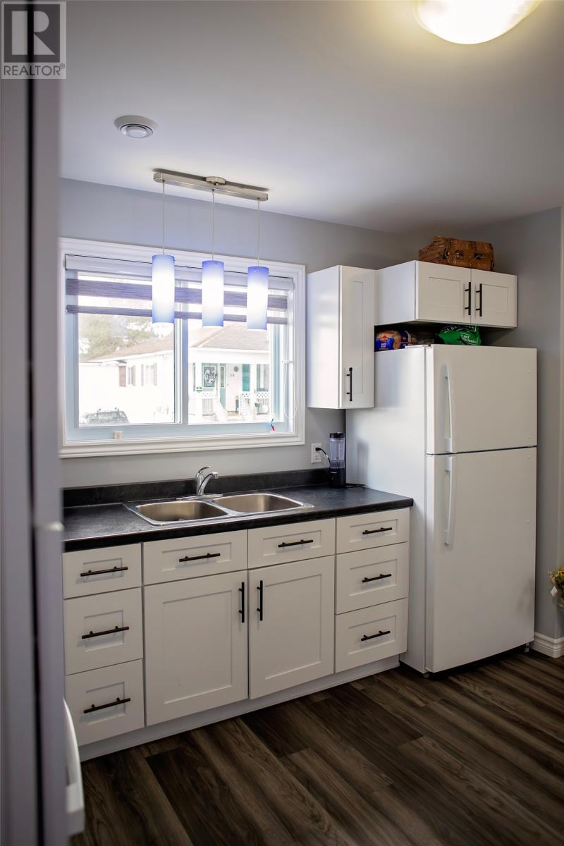 16 Cedar Lane, Springdale, Newfoundland & Labrador  A0J 1T0 - Photo 8 - 1282016