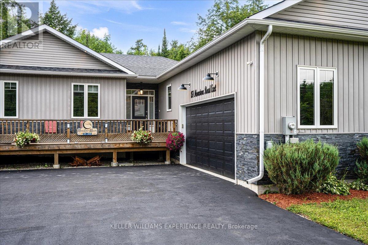 158 Moonstone Road E, Oro-Medonte, Ontario  L0K 1N0 - Photo 12 - S12374628