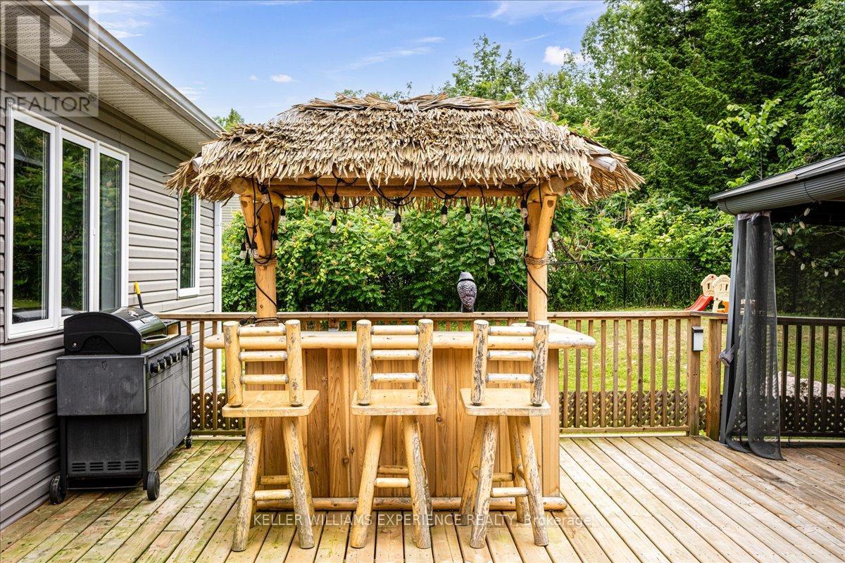 158 Moonstone Road E, Oro-Medonte, Ontario  L0K 1N0 - Photo 38 - S12374628