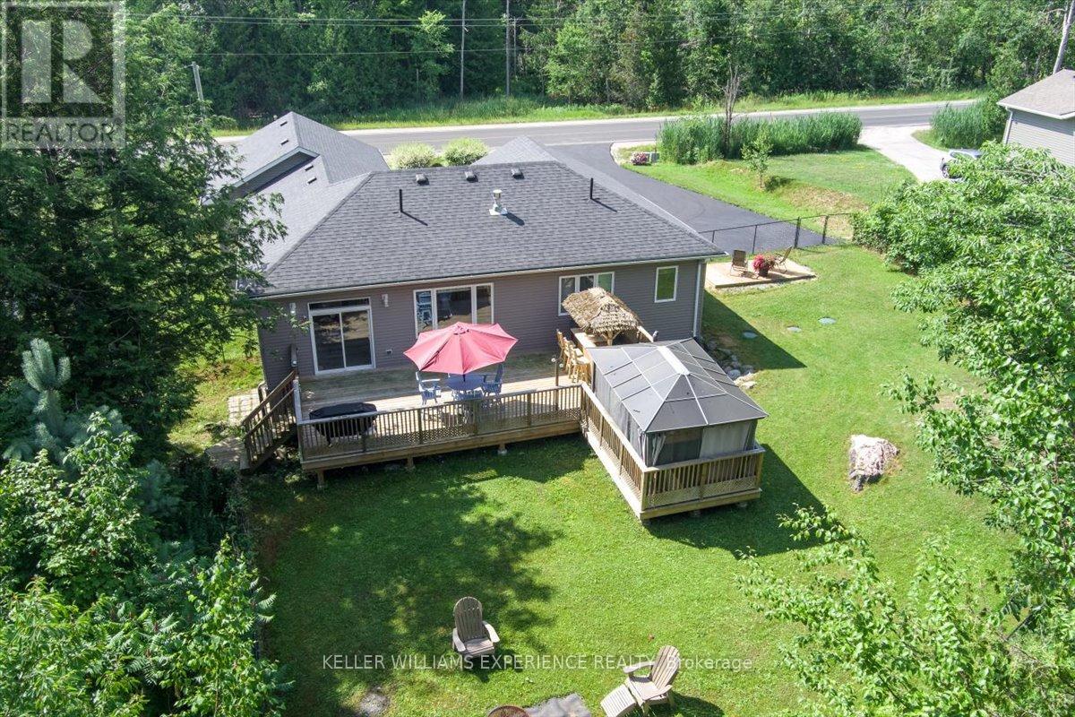 158 Moonstone Road E, Oro-Medonte, Ontario  L0K 1N0 - Photo 9 - S12374628
