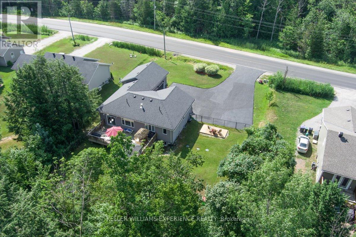 158 Moonstone Road E, Oro-Medonte, Ontario  L0K 1N0 - Photo 7 - S12374628