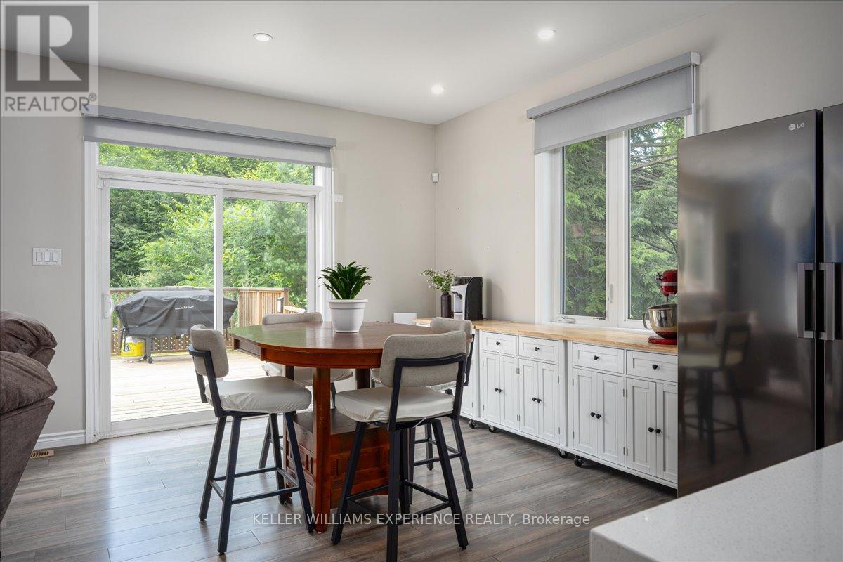 158 Moonstone Road E, Oro-Medonte, Ontario  L0K 1N0 - Photo 19 - S12374628